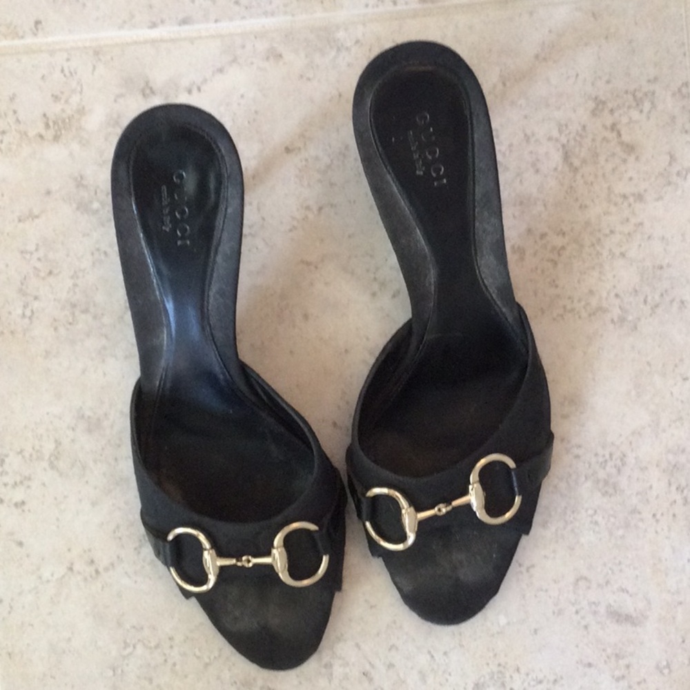 Gucci black shoes size 8B